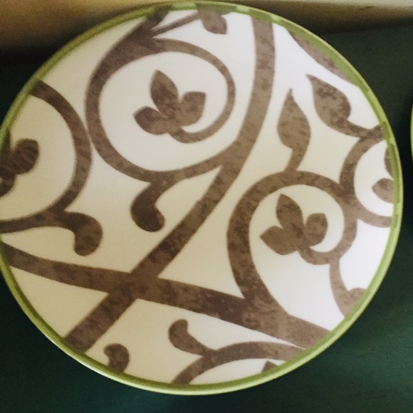 SLAH Set of 4 Terrace Accent Plates 4 Designs EUC - Picture 6 of 11